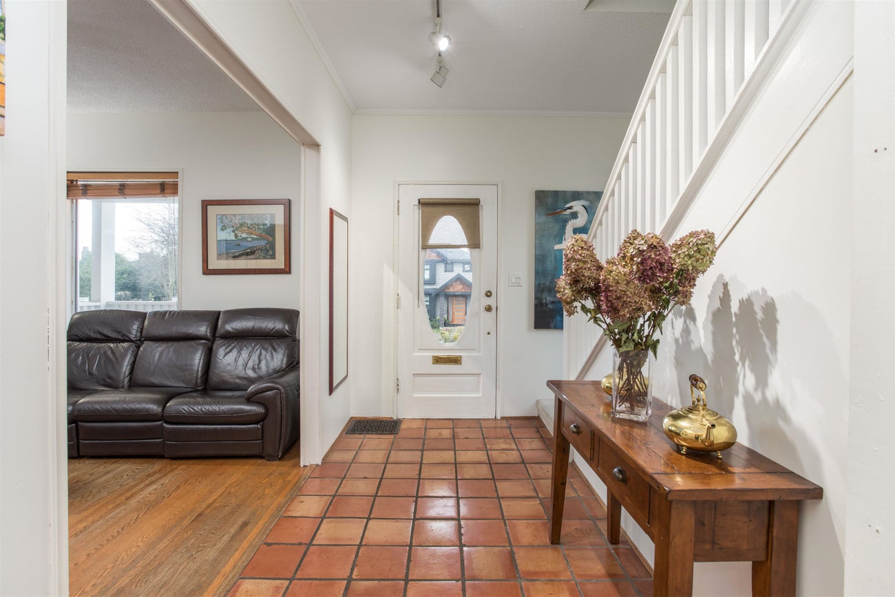 4116 Eton Street - Vancouver Heights Single Family Residence for Sale, 3 Bedrooms (R3073587)# - 3