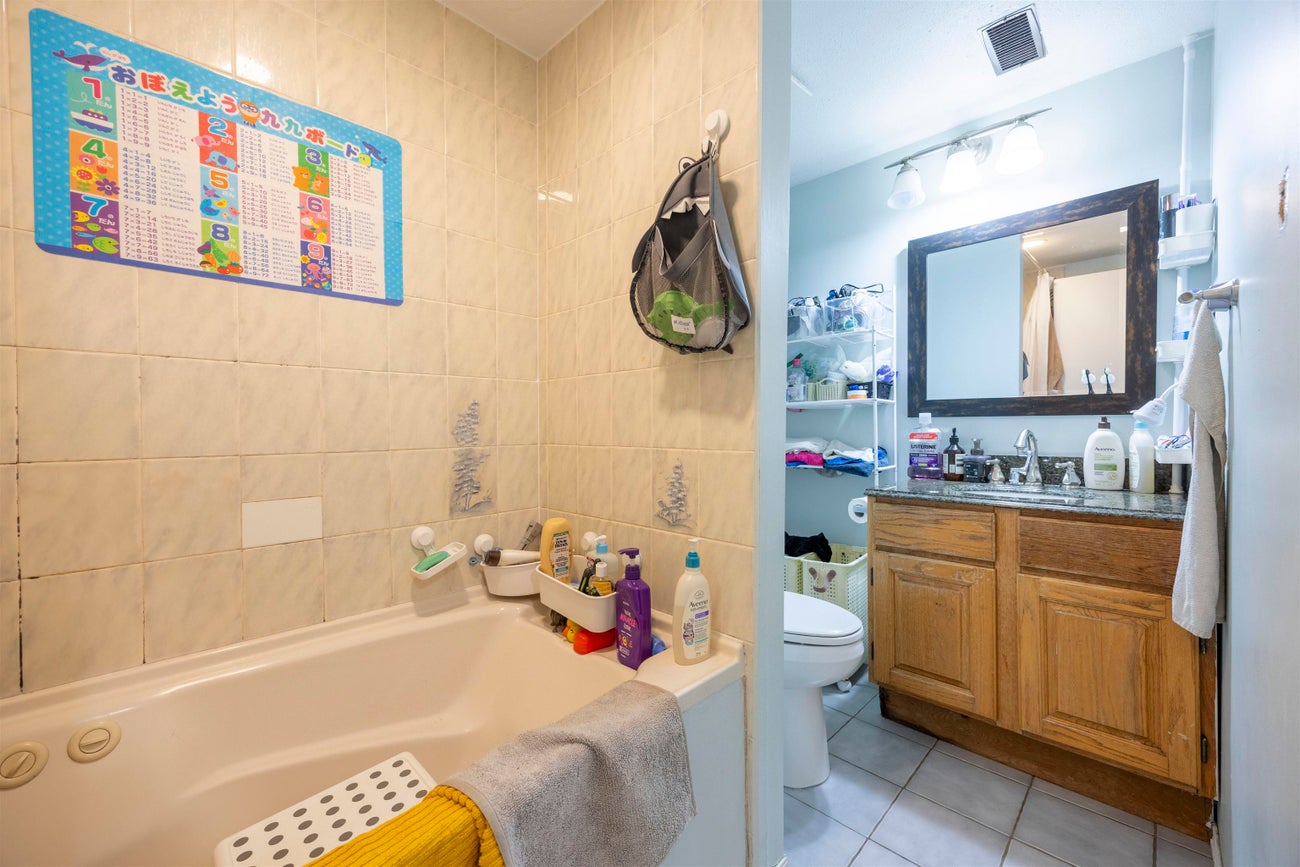 387 Mundy Street - Central Coquitlam Single Family Residence for Sale, 4 Bedrooms (R3074431)# - 12