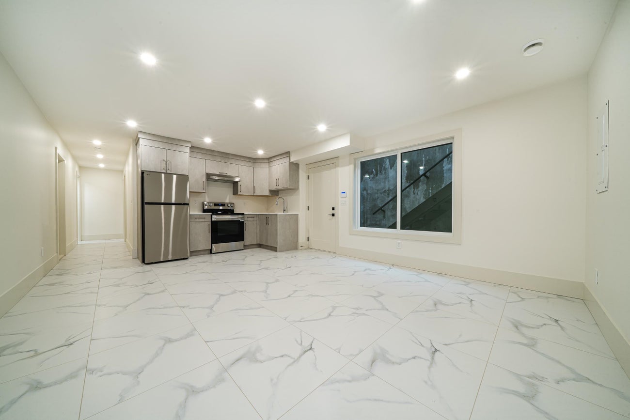 6708 Winch Street - Sperling-Duthie Single Family Residence for Sale, 7 Bedrooms (R3075078)# - 31