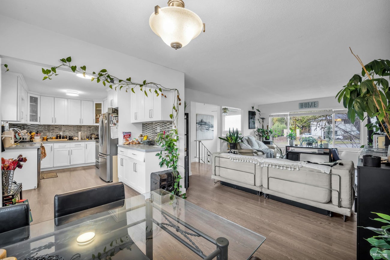 673 Lowell Court - Central Coquitlam Single Family Residence for Sale, 4 Bedrooms (R3075148)# - 13