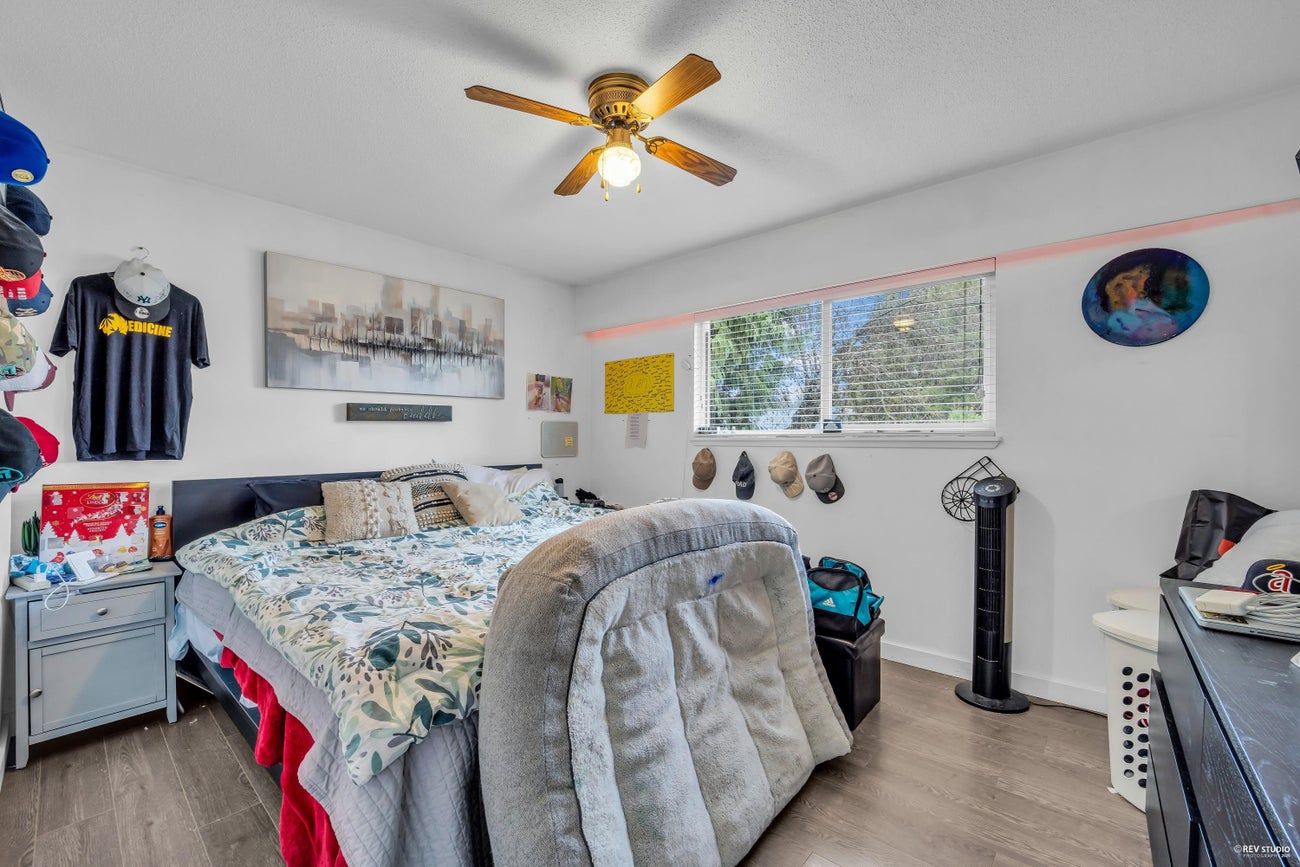 673 Lowell Court - Central Coquitlam Single Family Residence for Sale, 4 Bedrooms (R3075148)# - 15