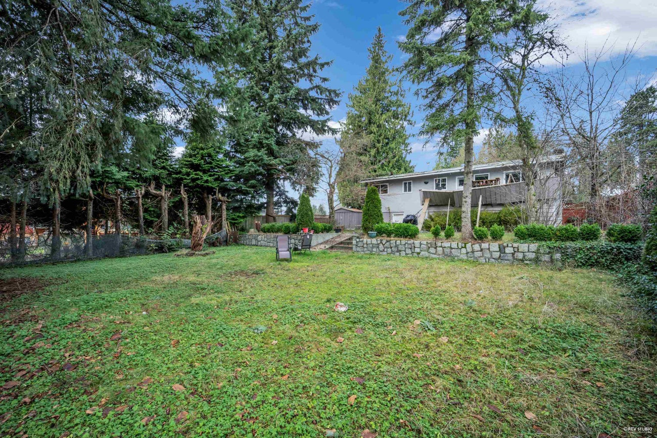 673 Lowell Court - Central Coquitlam Single Family Residence for Sale, 4 Bedrooms (R3075148)# - 30