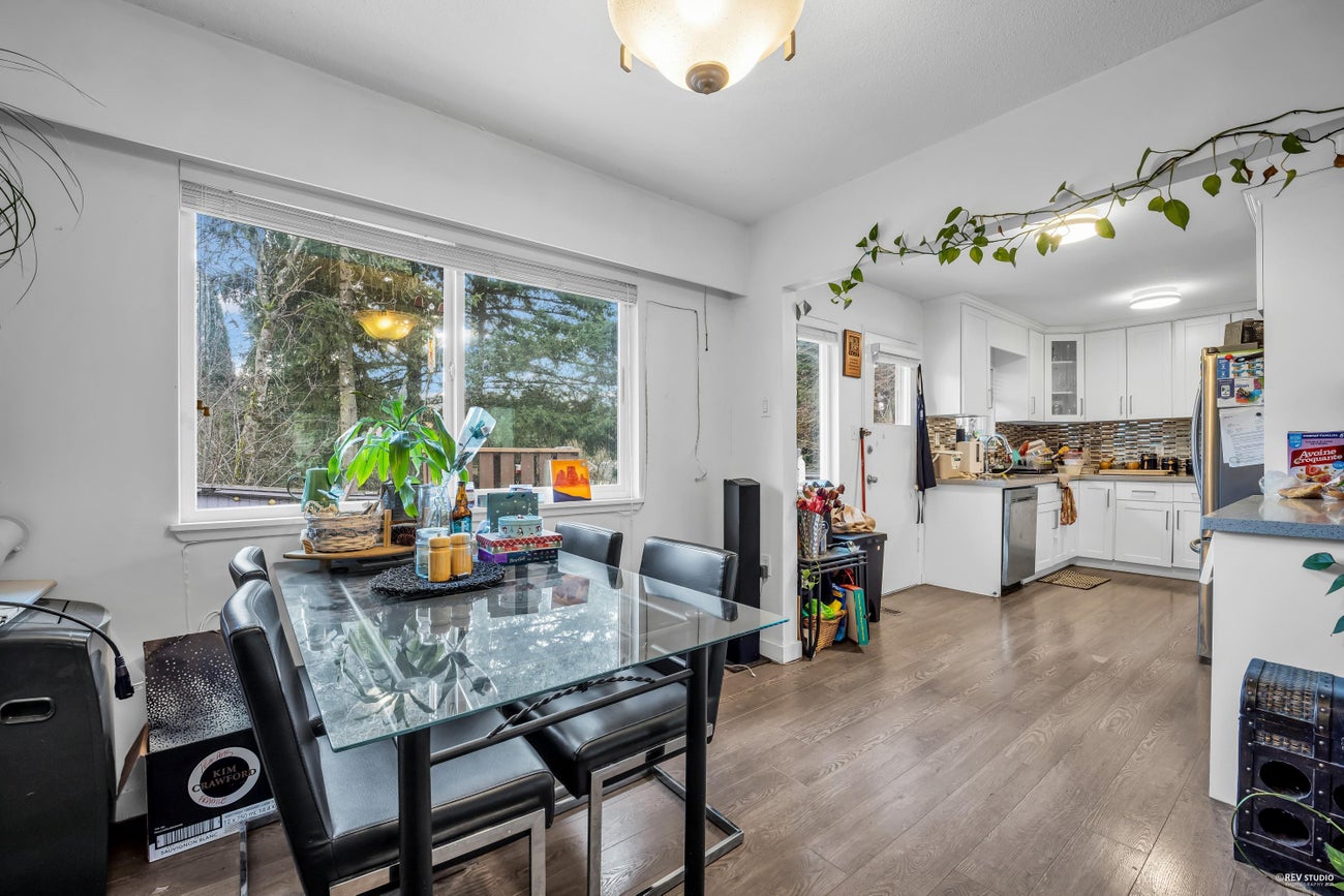 673 Lowell Court - Central Coquitlam Single Family Residence for Sale, 4 Bedrooms (R3075148)# - 9