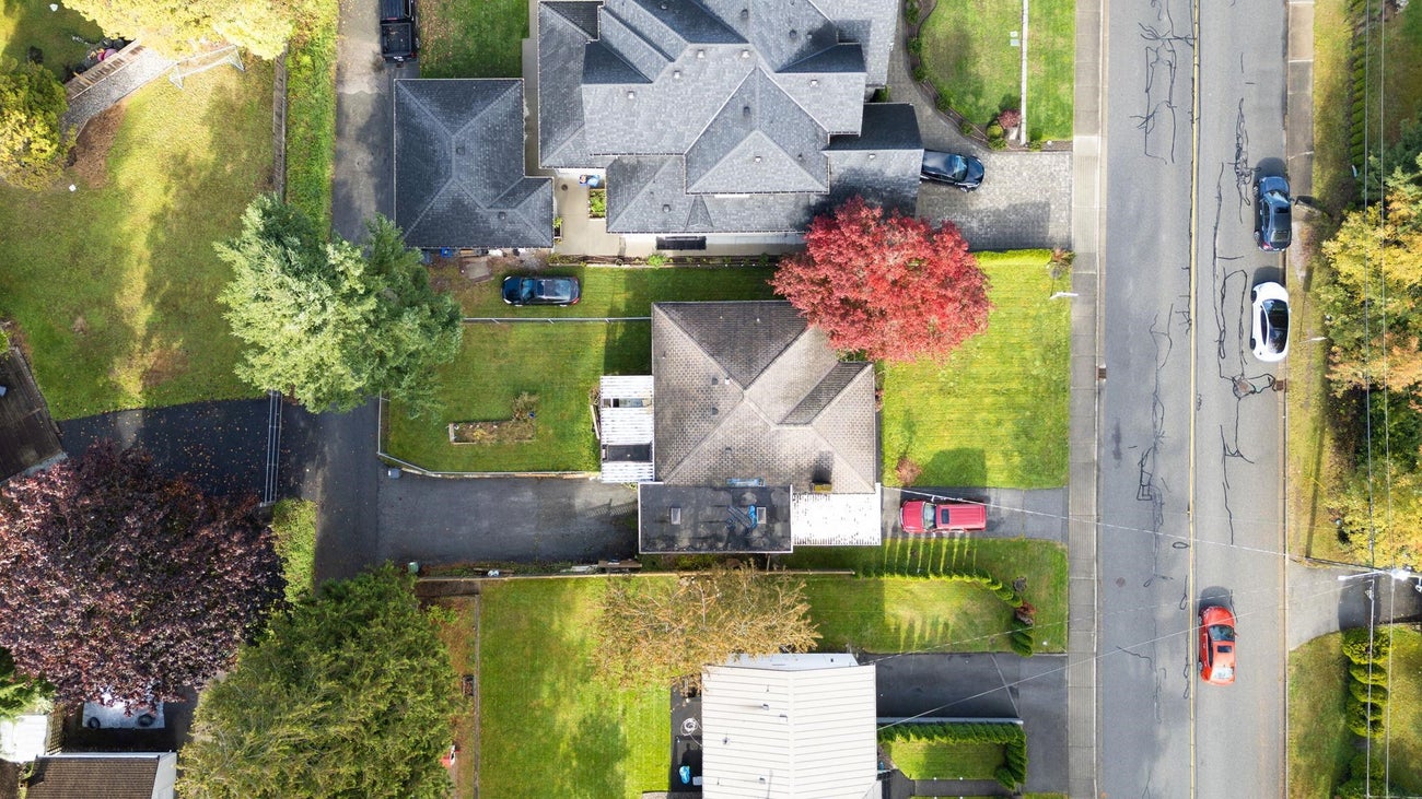 654 Linton Street - Central Coquitlam Single Family Residence for Sale, 5 Bedrooms (R3075397)# - 2