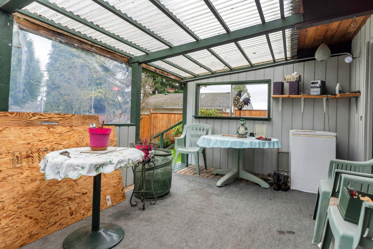 1639 Eden Avenue - Central Coquitlam Single Family Residence for Sale, 3 Bedrooms (R3075567)# - 14