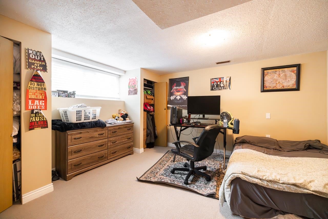 432 Riverview Crescent - Coquitlam East Single Family Residence for Sale, 6 Bedrooms (R3075793)# - 31