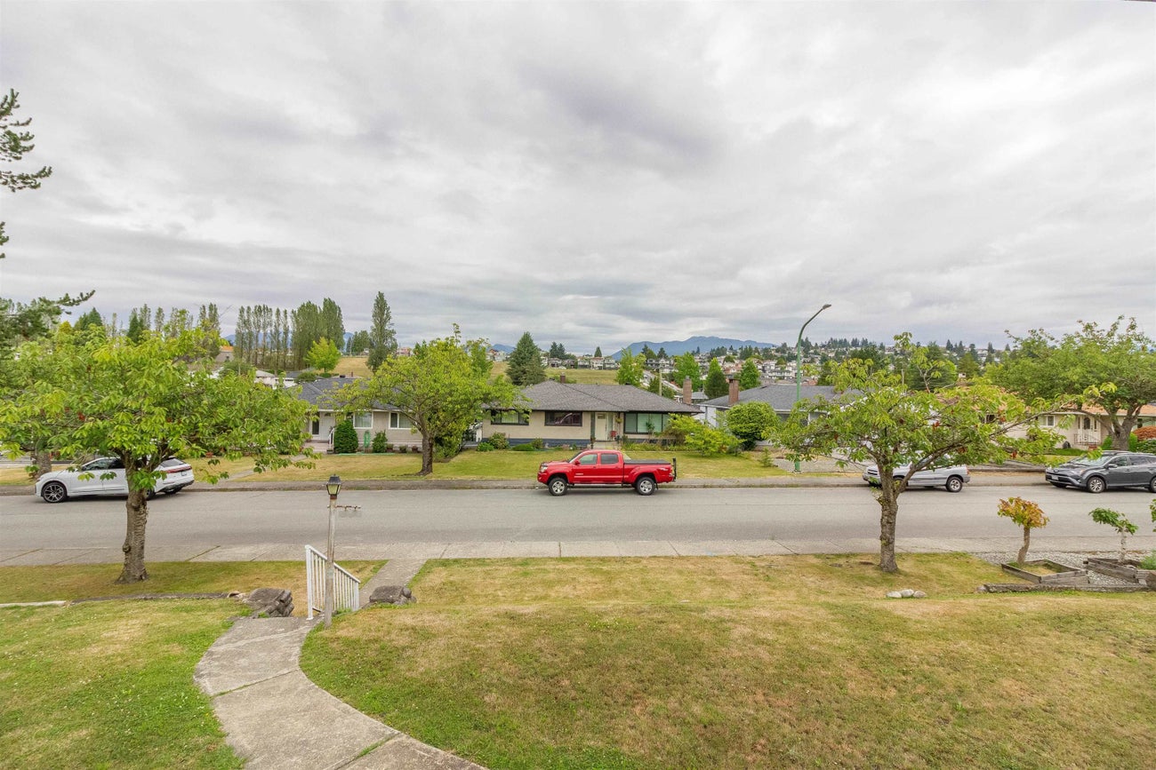 4810 Fairlawn Drive - Brentwood Park Single Family Residence for Sale, 6 Bedrooms (R3076034)# - 2