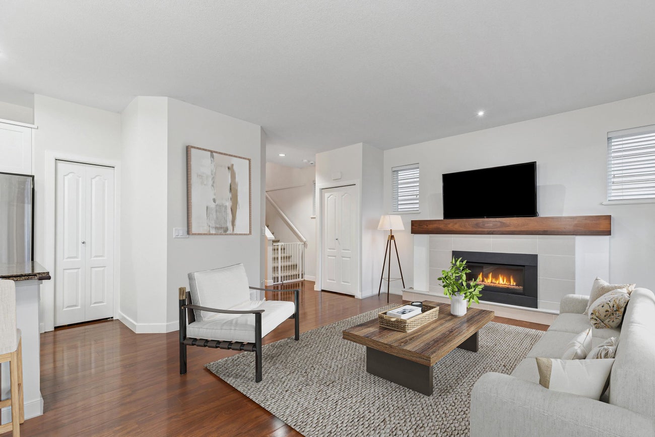 2 - 312 Casey Street - Maillardville Single Family Residence for Sale, 3 Bedrooms (R3076396)# - 2