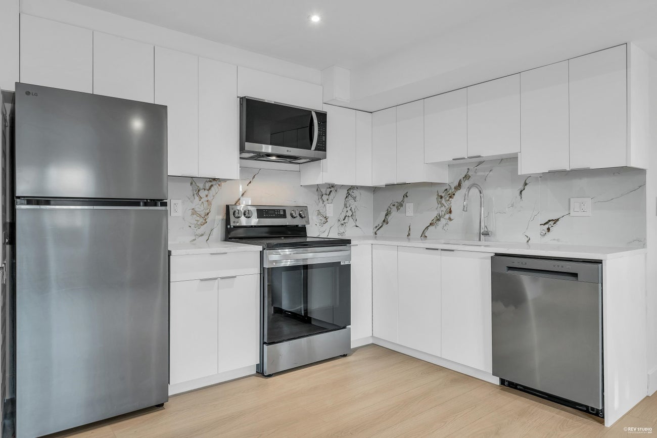 101 - 1125 Cartier Avenue - Maillardville Single Family Residence for Sale, 6 Bedrooms (R3076721)# - 21