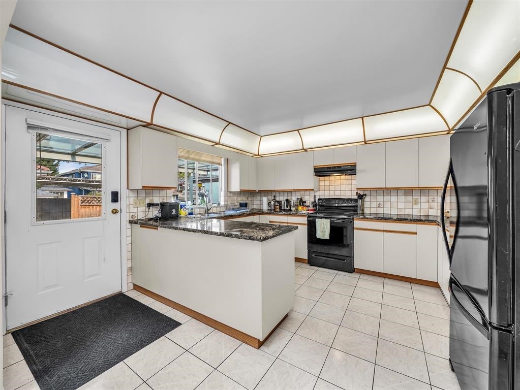 4461 Pandora Street - Vancouver Heights Single Family Residence for Sale, 5 Bedrooms (R3077303)# - 10