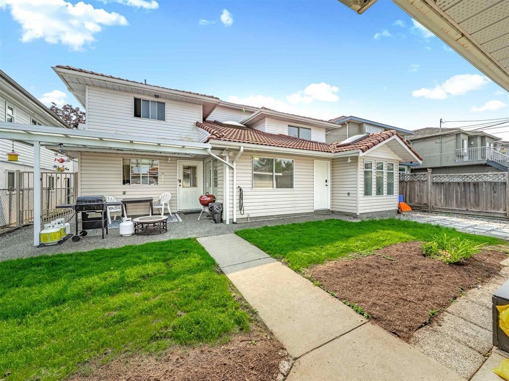 4461 Pandora Street - Vancouver Heights Single Family Residence for Sale, 5 Bedrooms (R3077303)# - 32