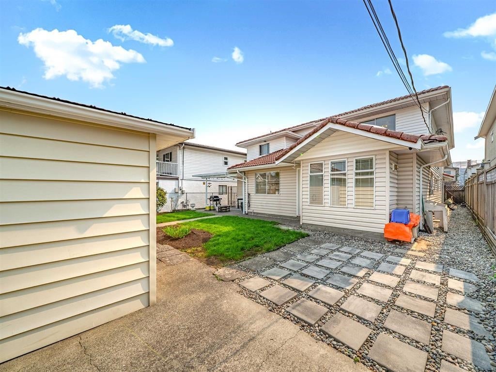 4461 Pandora Street - Vancouver Heights Single Family Residence for Sale, 5 Bedrooms (R3077303)# - 33