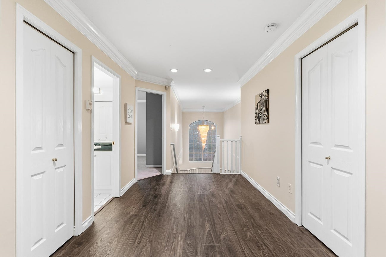 305 Sorrento Place - Coquitlam East single-family-residence for Sale, 5 Bedrooms (R3078508)# - 19