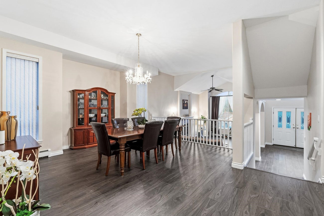 305 Sorrento Place - Coquitlam East single-family-residence for Sale, 5 Bedrooms (R3078508)# - 8