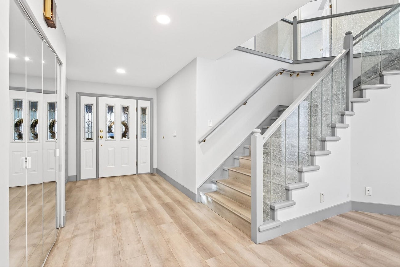 2271 Sorrento Drive - Coquitlam East Single Family Residence for Sale, 5 Bedrooms (R3078630)# - 15