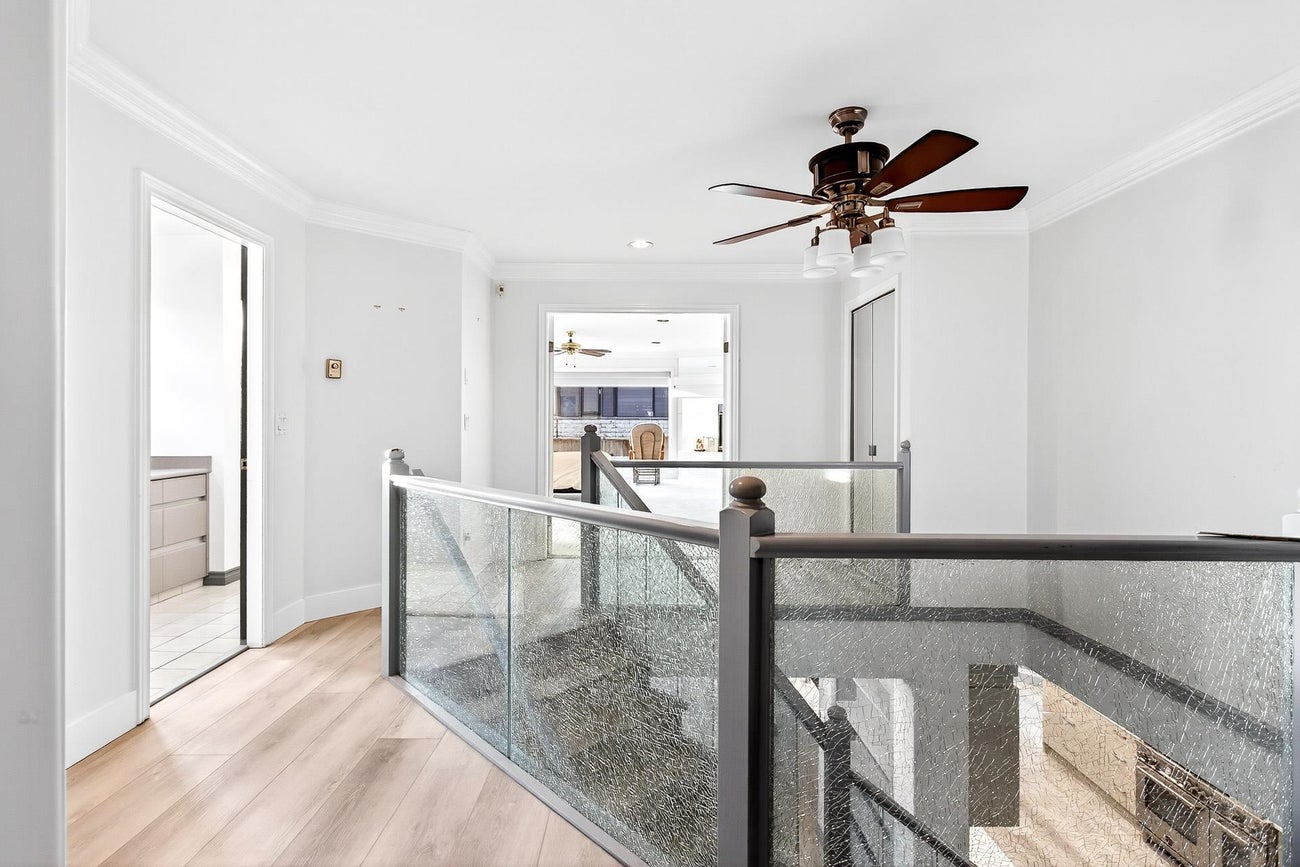 2271 Sorrento Drive - Coquitlam East Single Family Residence for Sale, 5 Bedrooms (R3078630)# - 17