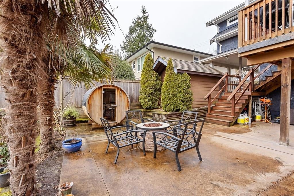 1122 Rochester Avenue - Maillardville single-family-residence for Sale, 4 Bedrooms (R3078701)# - 30