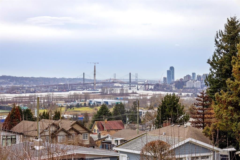 1122 Rochester Avenue - Maillardville single-family-residence for Sale, 4 Bedrooms (R3078701)# - 33