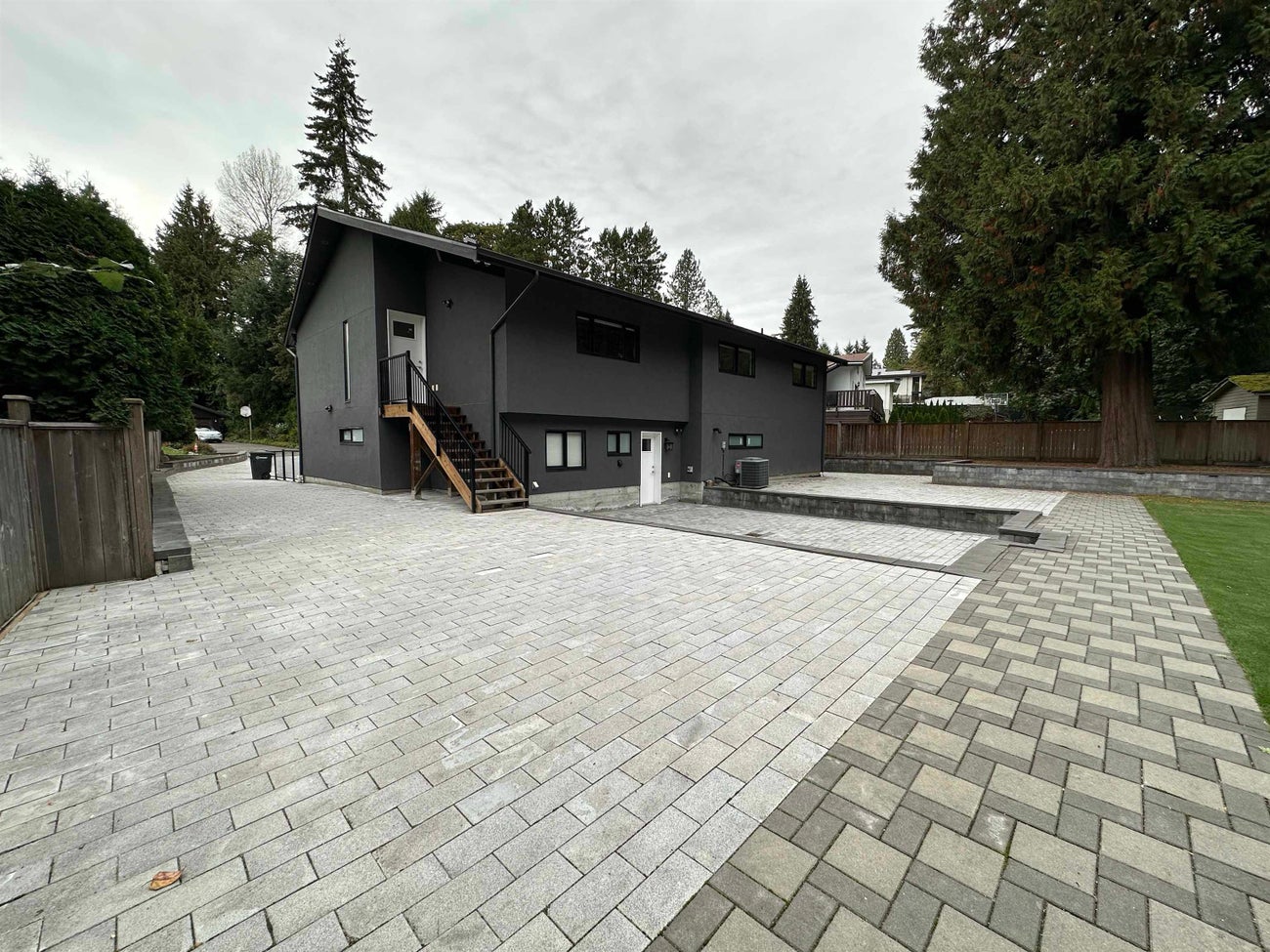 8258 Burnlake Drive - Government Road Single Family Residence for Sale, 4 Bedrooms (R3079141)# - 22
