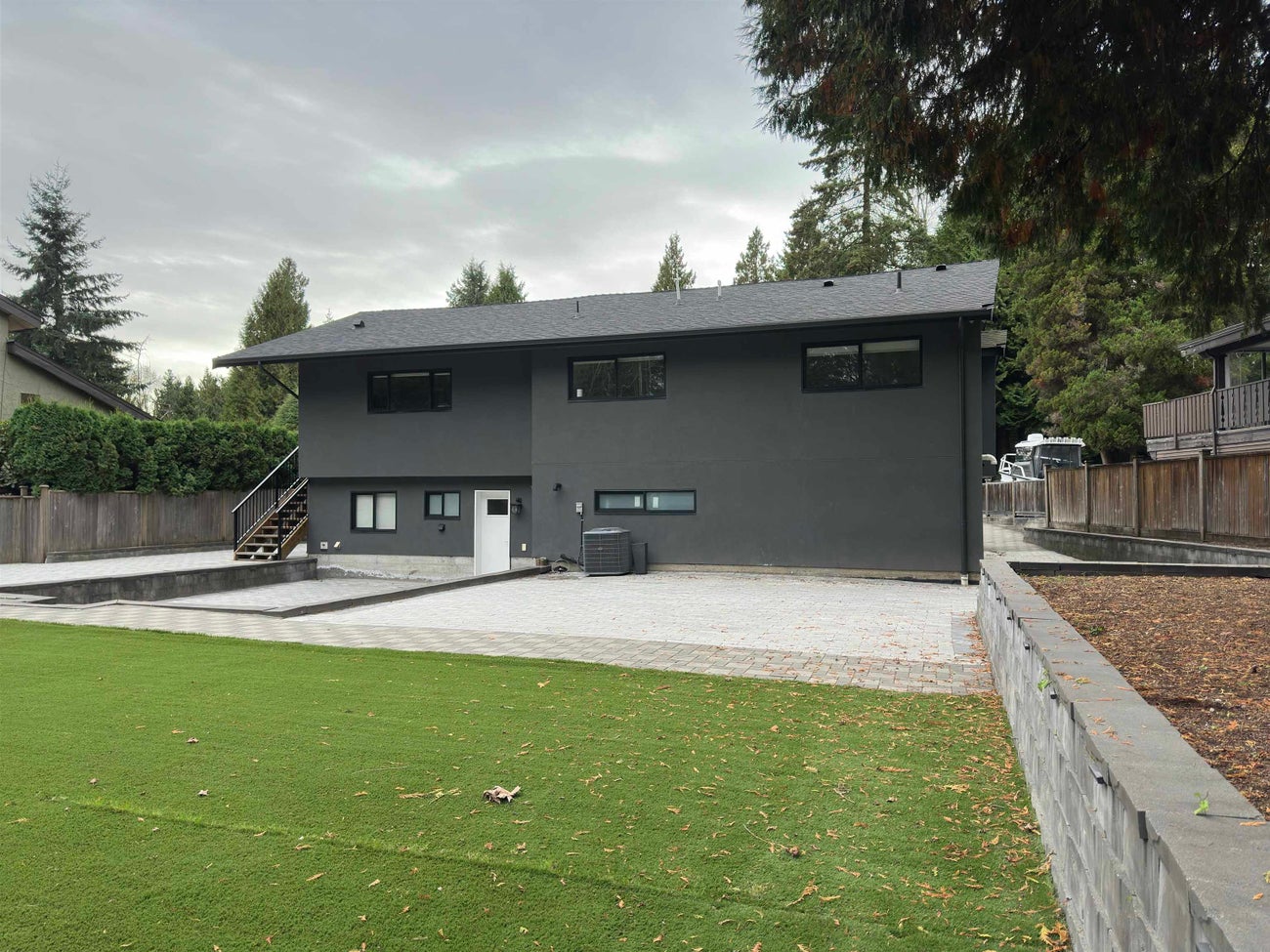 8258 Burnlake Drive - Government Road Single Family Residence for Sale, 4 Bedrooms (R3079141)# - 24