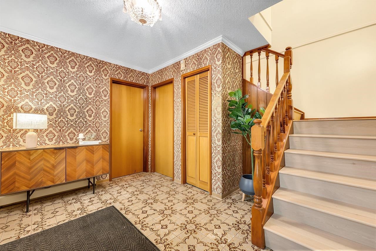 4710 Union Street - Brentwood Park Single Family Residence for Sale, 5 Bedrooms (R3080322)# - 2