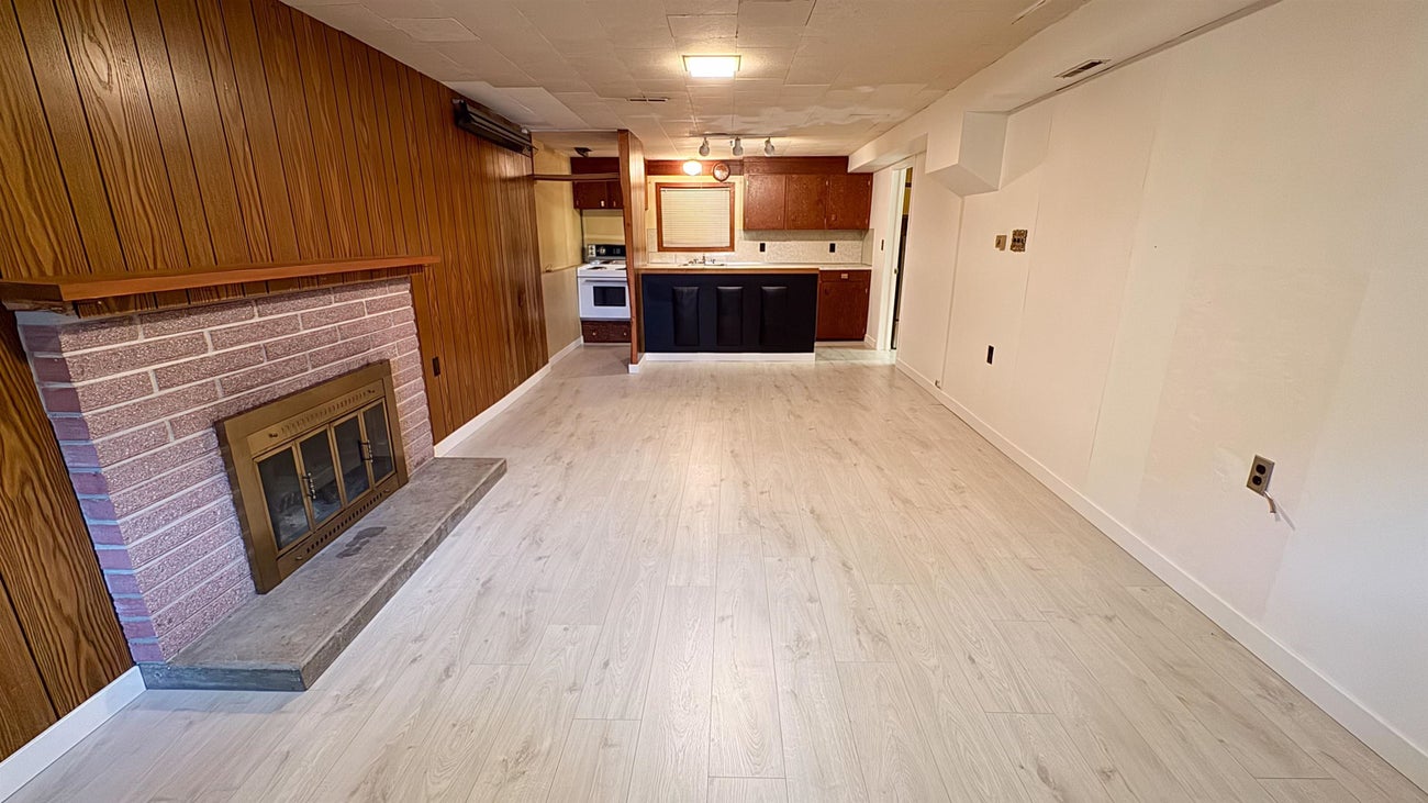 646 Claremont Street - Coquitlam West Single Family Residence for Sale, 4 Bedrooms (R3080468)# - 29