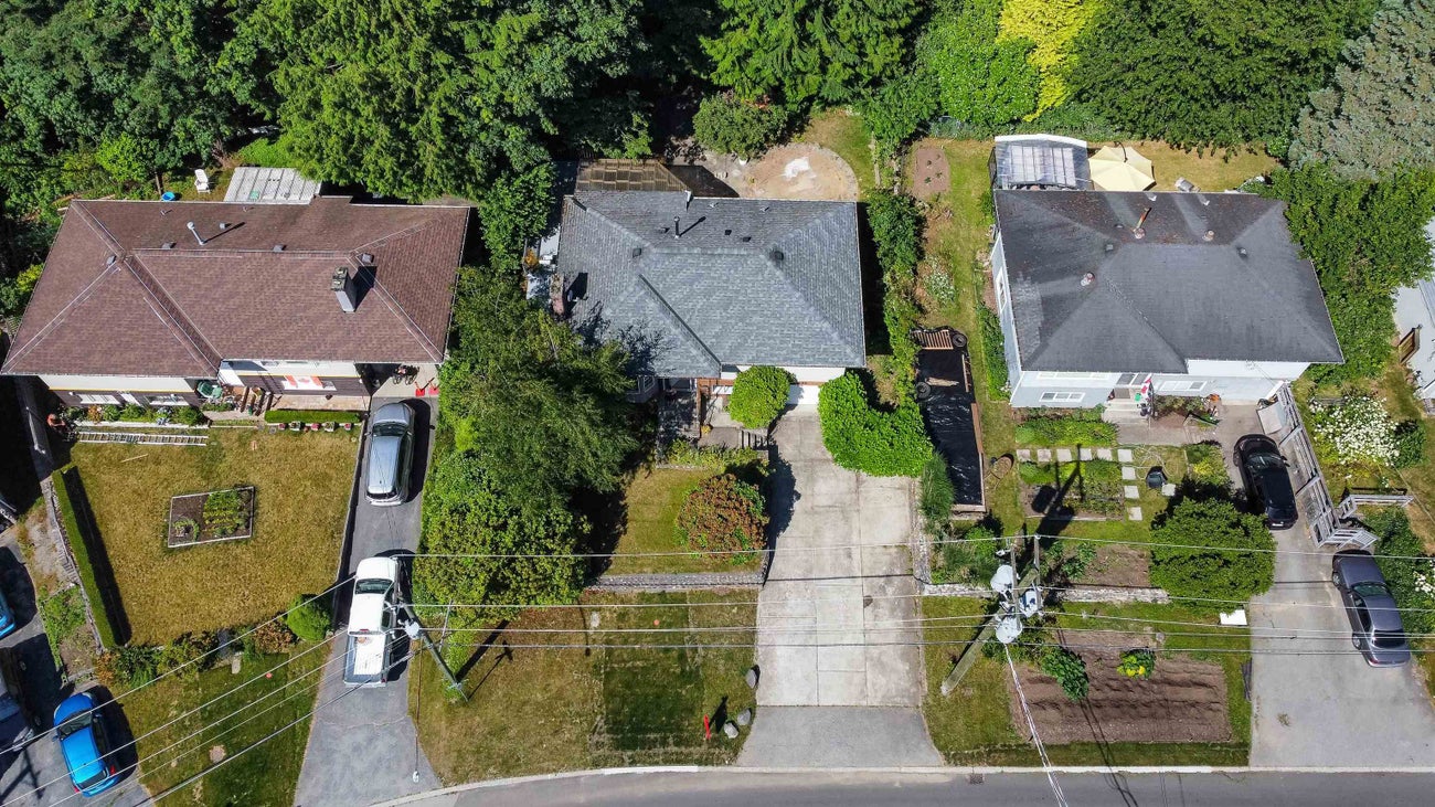 646 Claremont Street - Coquitlam West Single Family Residence for Sale, 4 Bedrooms (R3080468)# - 2