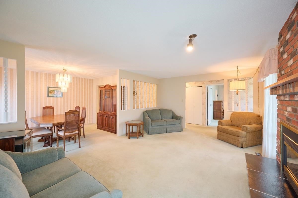 685 Porter Street - Central Coquitlam Single Family Residence for Sale, 4 Bedrooms (R3080834)# - 10