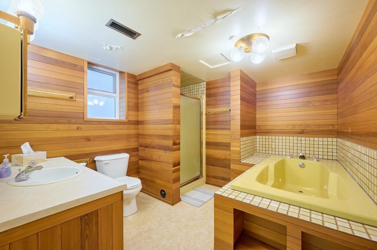 685 Porter Street - Central Coquitlam Single Family Residence for Sale, 4 Bedrooms (R3080834)# - 30