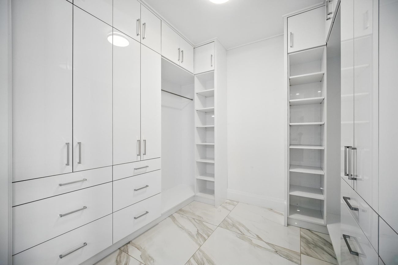 2113 Dawes Hill Road - Central Coquitlam Single Family Residence for Sale, 7 Bedrooms (R3080875)# - 25