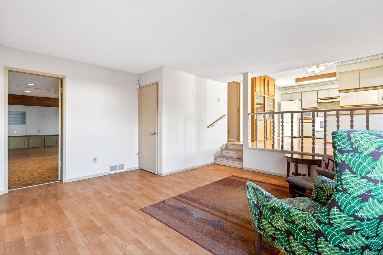 1347 Cornell Avenue - Central Coquitlam Single Family Residence for Sale, 3 Bedrooms (R3080989)# - 15