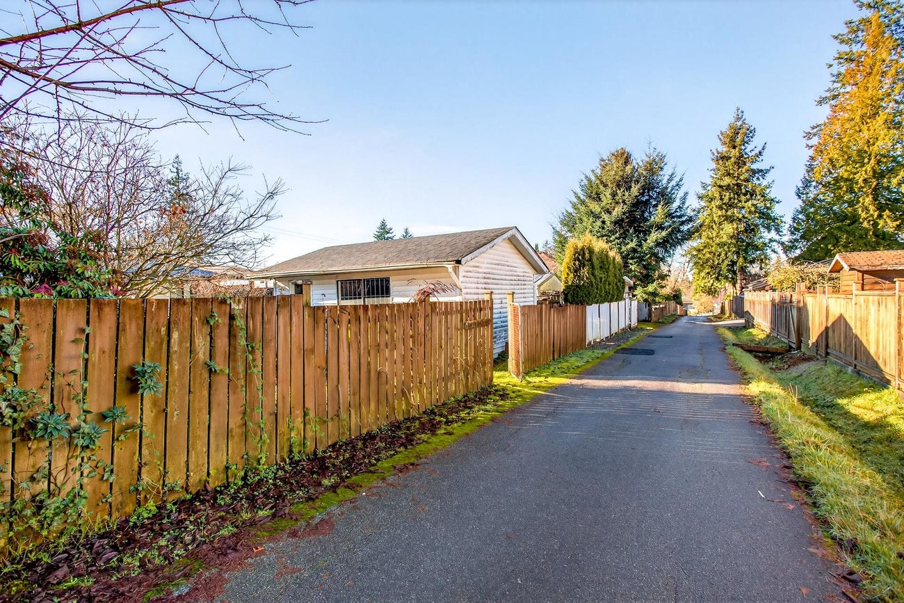 1347 Cornell Avenue - Central Coquitlam Single Family Residence for Sale, 3 Bedrooms (R3080989)# - 33
