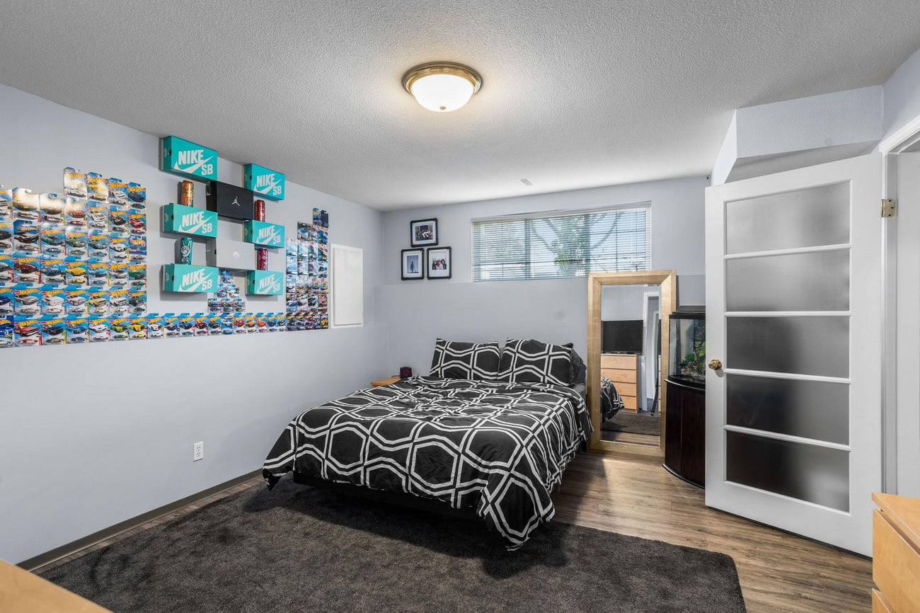 407 Delmont Street - Coquitlam West Single Family Residence for Sale, 6 Bedrooms (R3081097)# - 33