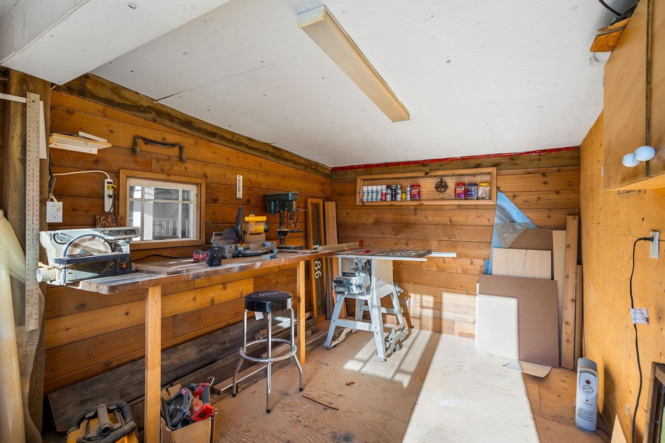 407 Delmont Street - Coquitlam West Single Family Residence for Sale, 6 Bedrooms (R3081097)# - 36