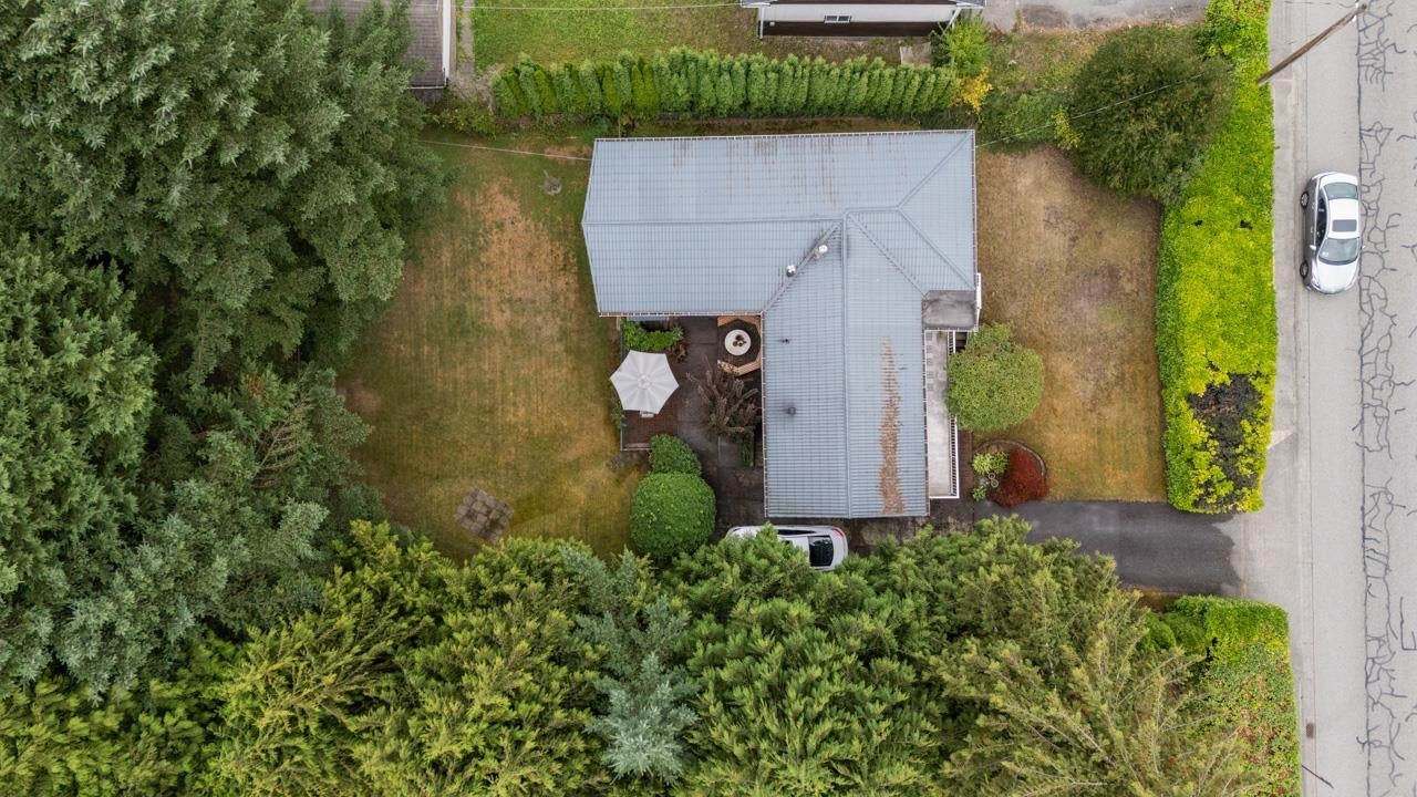 674 Blue Mountain Street - Coquitlam West Single Family Residence for Sale, 3 Bedrooms (R3081338)# - 2