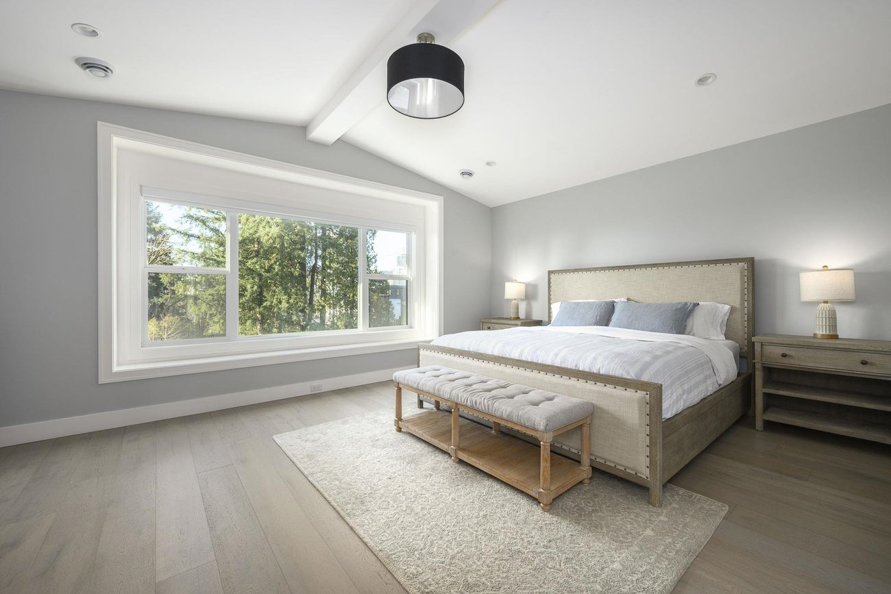 702 Robinson Street - Coquitlam West Single Family Residence for Sale, 6 Bedrooms (R3081841)# - 13