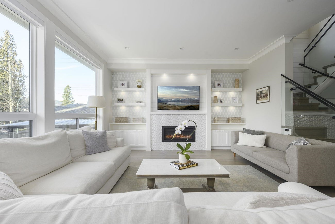 702 Robinson Street - Coquitlam West Single Family Residence for Sale, 6 Bedrooms (R3081841)# - 8