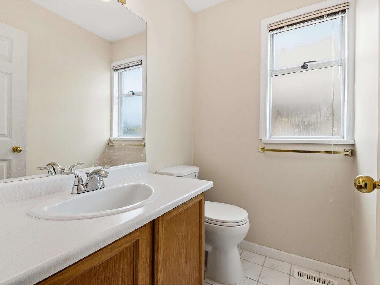 680 Linton Street - Central Coquitlam Single Family Residence for Sale, 3 Bedrooms (R3081908)# - 14