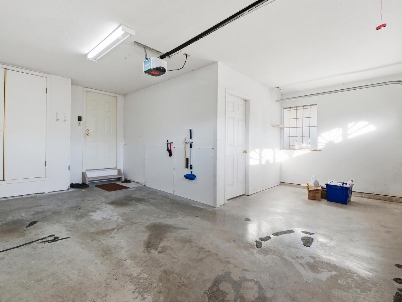 680 Linton Street - Central Coquitlam Single Family Residence for Sale, 3 Bedrooms (R3081908)# - 24