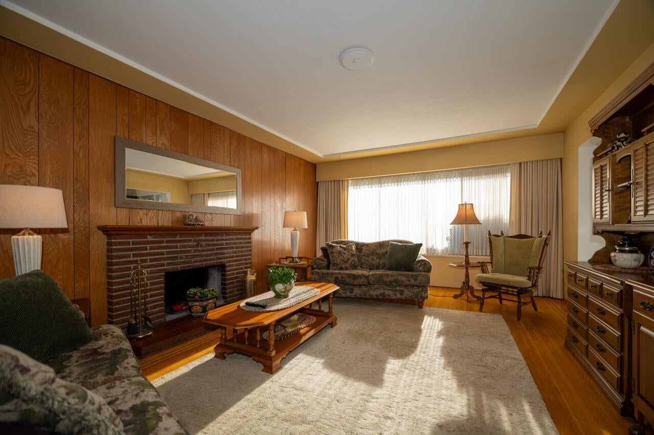 6545 Charles Street - Sperling-Duthie Single Family Residence for Sale, 4 Bedrooms (R3081951)# - 11