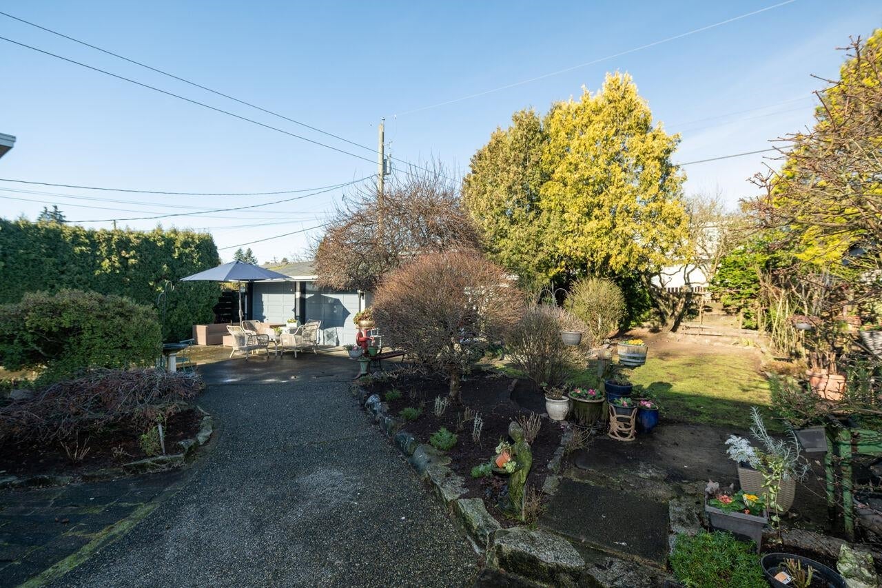 6545 Charles Street - Sperling-Duthie Single Family Residence for Sale, 4 Bedrooms (R3081951)# - 4