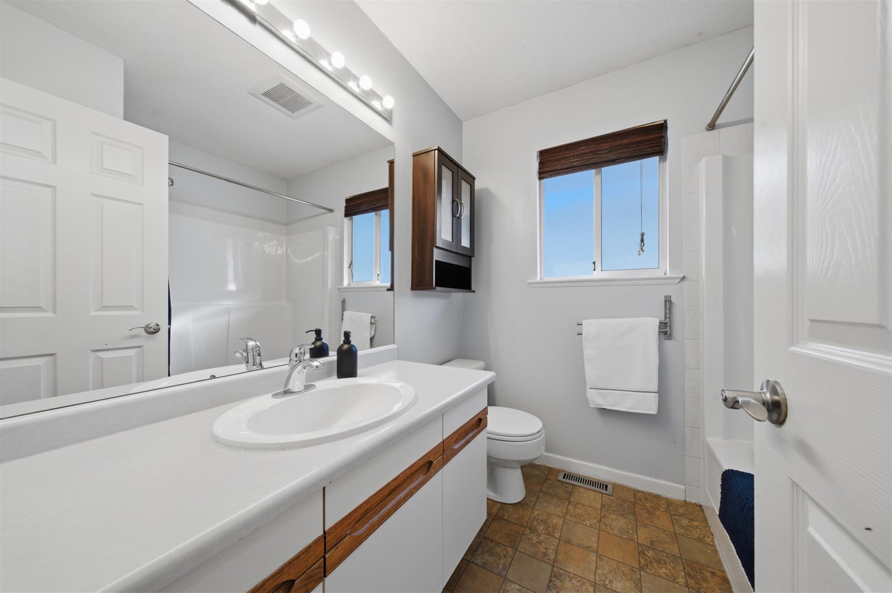 4468 Graveley Street - Brentwood Park Single Family Residence for Sale, 4 Bedrooms (R3083184)# - 27