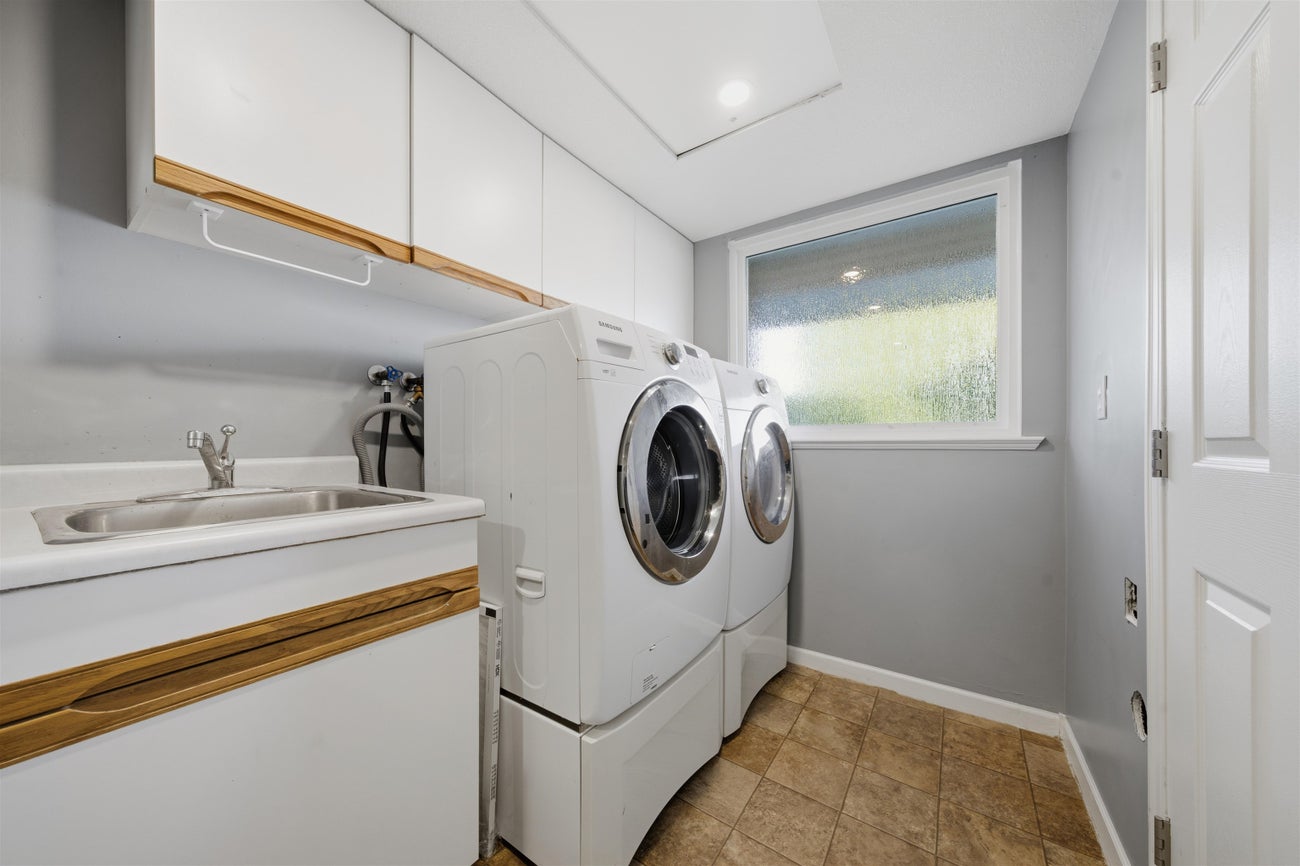 4468 Graveley Street - Brentwood Park Single Family Residence for Sale, 4 Bedrooms (R3083184)# - 32