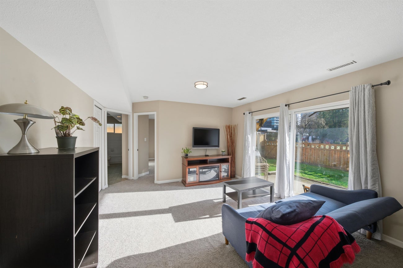 4468 Graveley Street - Brentwood Park Single Family Residence for Sale, 4 Bedrooms (R3083184)# - 35 4468 Graveley Street - Brentwood Park Single Family Residence for Sale, 4 Bedrooms (R3083184)# - 35