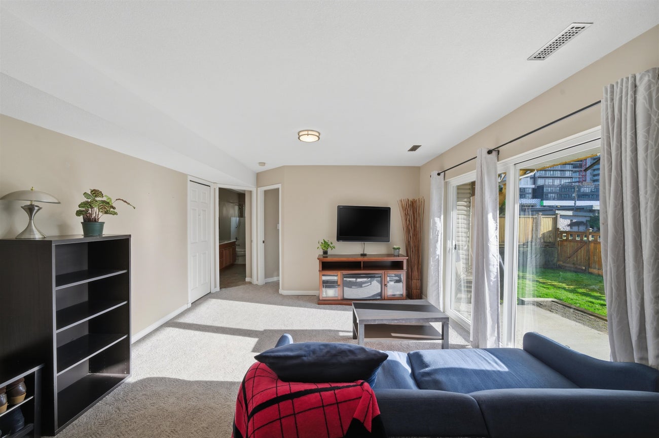 4468 Graveley Street - Brentwood Park Single Family Residence for Sale, 4 Bedrooms (R3083184)# - 36 4468 Graveley Street - Brentwood Park Single Family Residence for Sale, 4 Bedrooms (R3083184)# - 36