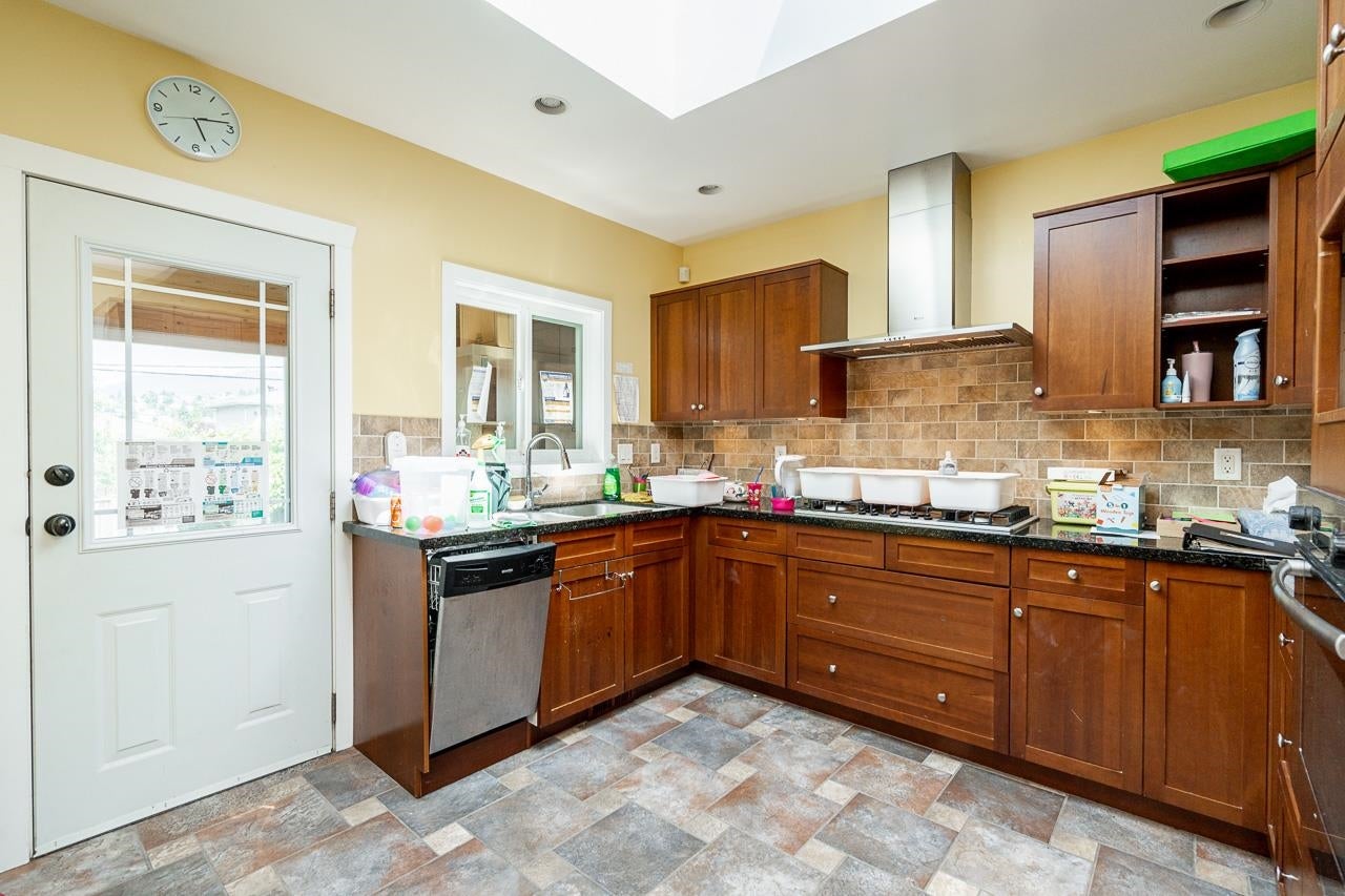 4871 Highlawn Drive - Brentwood Park Single Family Residence for Sale, 6 Bedrooms (R3083443)# - 4