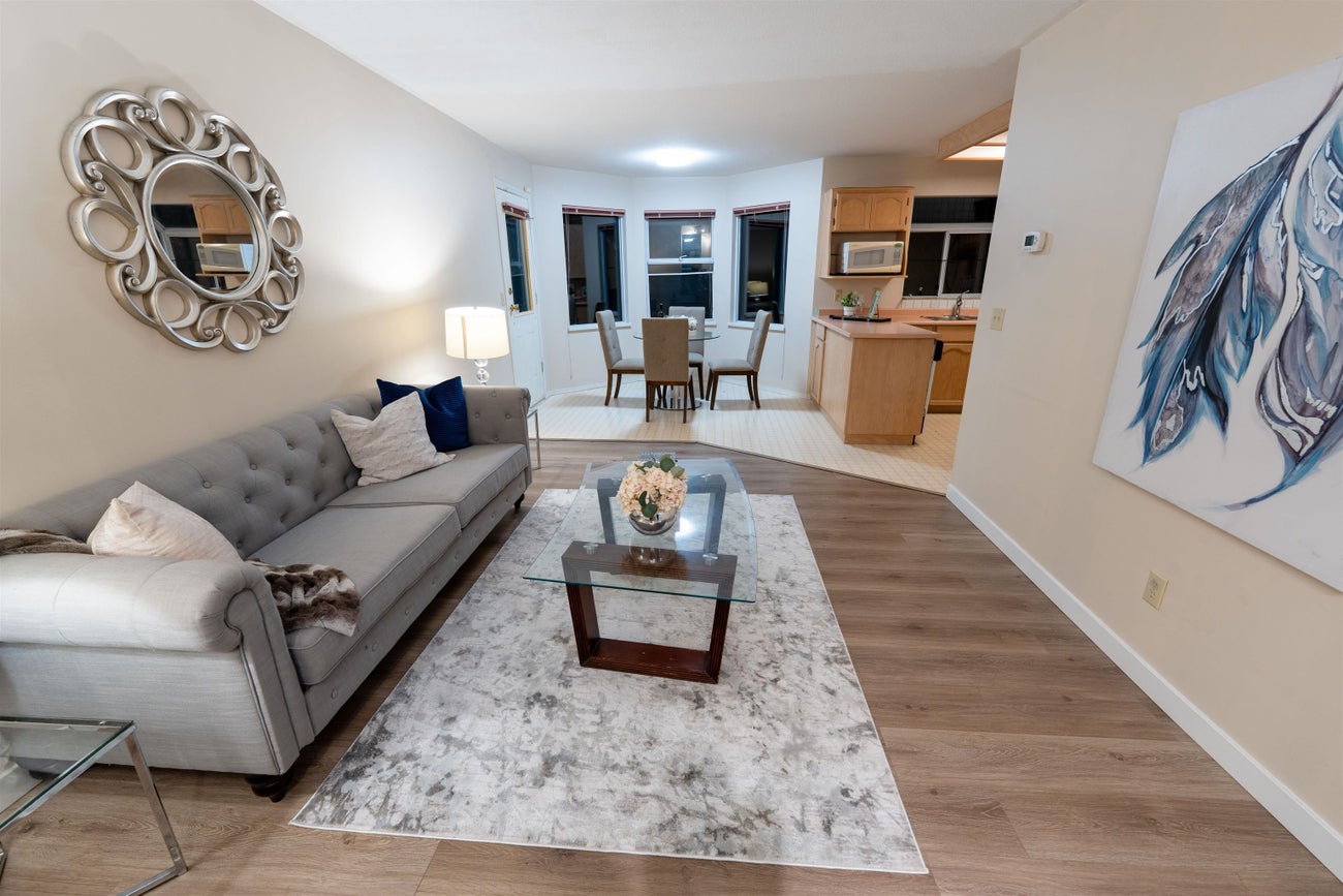 2986 Delahaye Drive - Canyon Springs single-family-residence for Sale, 4 Bedrooms (R3083871)# - 10