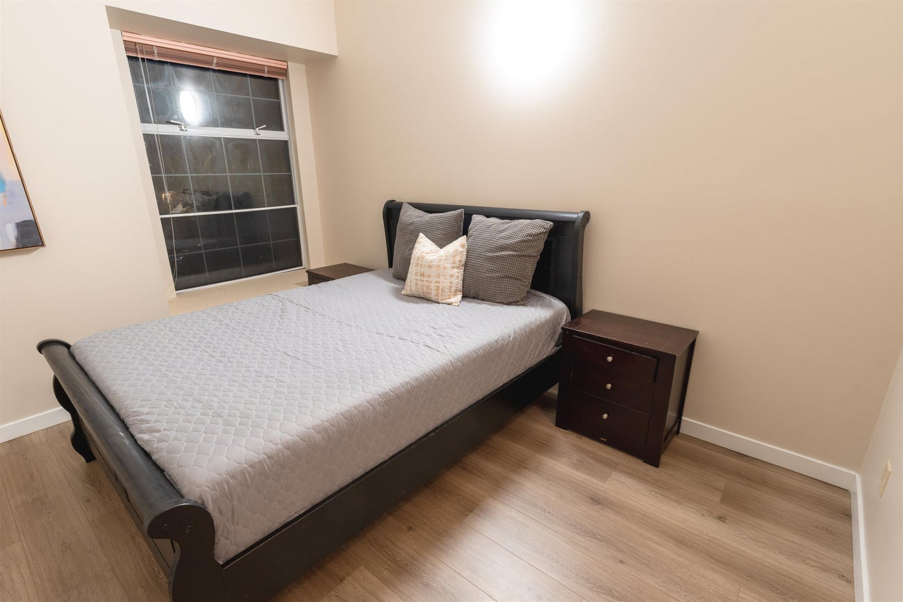 2986 Delahaye Drive - Canyon Springs single-family-residence for Sale, 4 Bedrooms (R3083871)# - 14