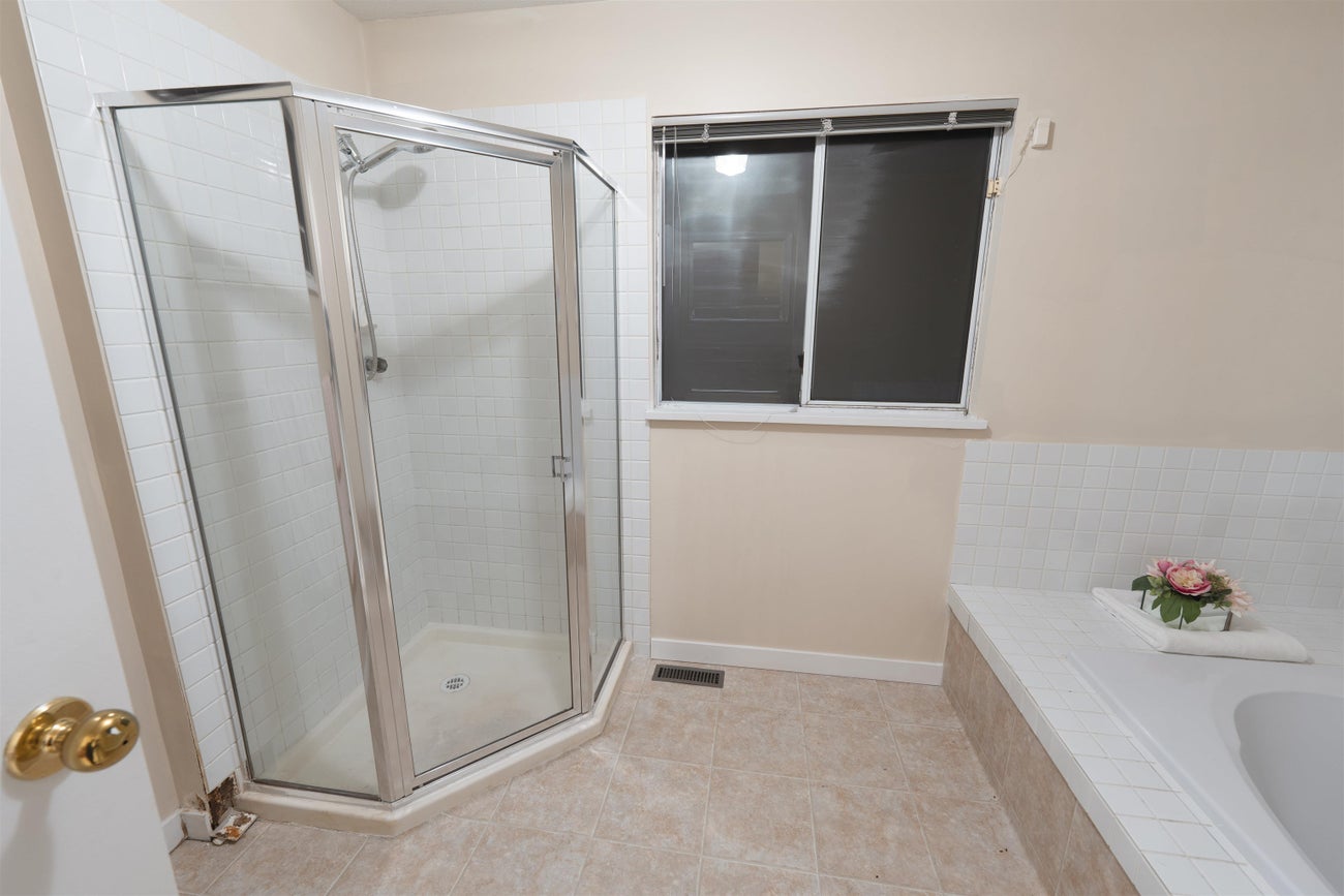 2986 Delahaye Drive - Canyon Springs single-family-residence for Sale, 4 Bedrooms (R3083871)# - 31