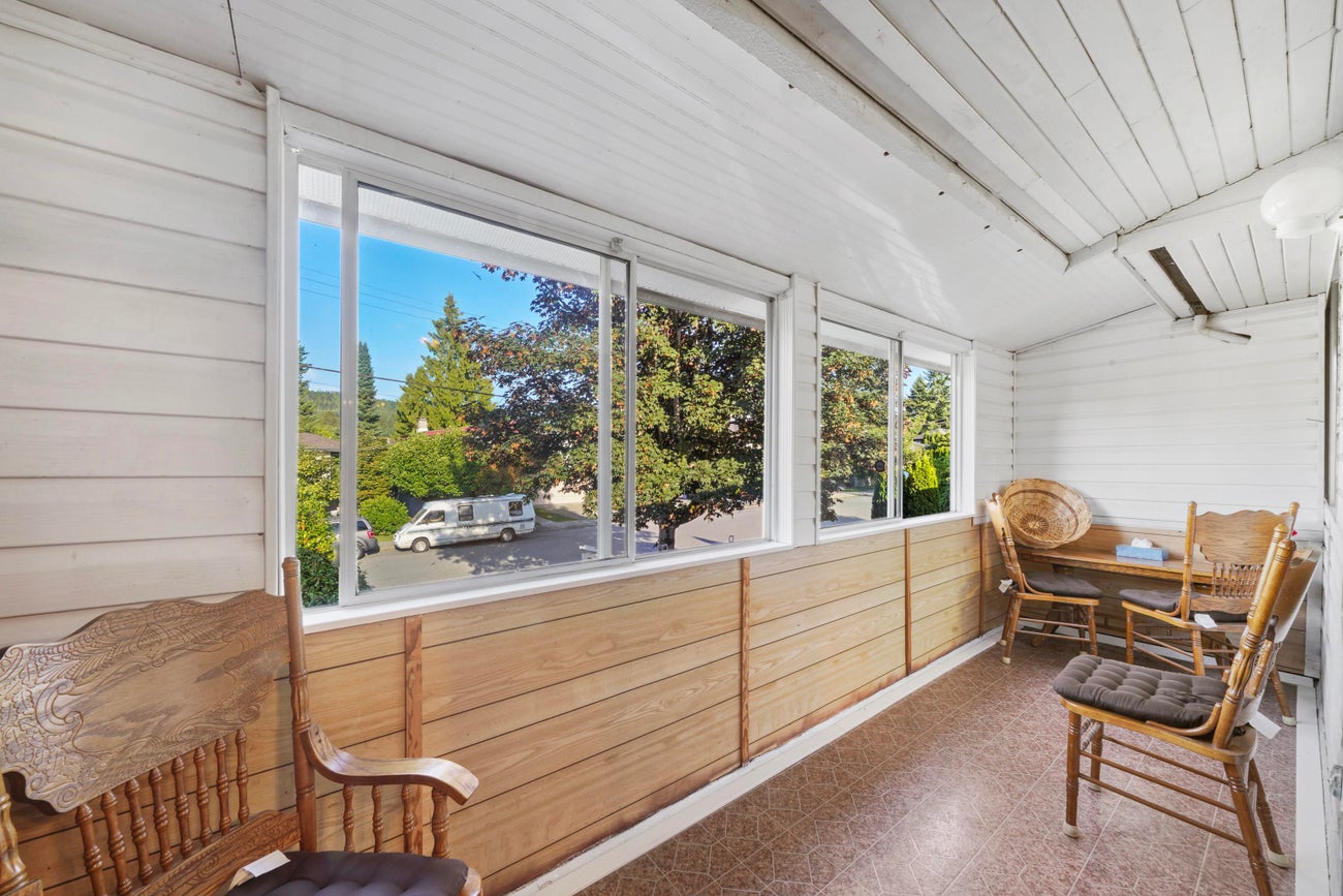 567 Clare Avenue - Sperling-Duthie Other for Sale, 3 Bedrooms (R3084270)# - 25